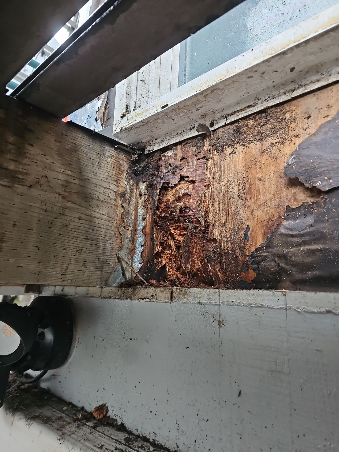 Deck & Porch Exterior Beam Repair